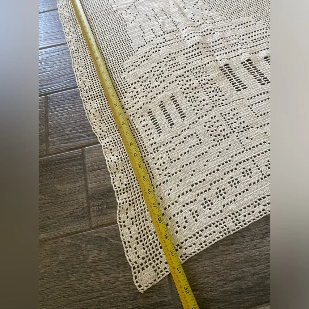 Handmade Crochet Statue of Liberty Cream 51”/22” Runner “Liberty For All” Vtg